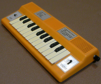 RADIO SHACK Electric Organ