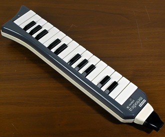 Hohner melodica piano 26