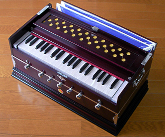 Kartar Harmonium 7 Stops