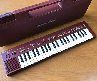Yamaha PortaSound PS-400
