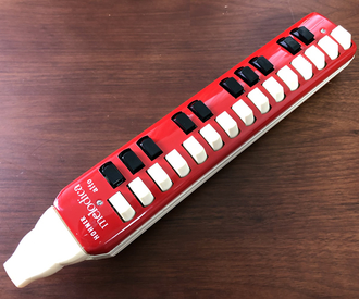 Hohner melodica-alto