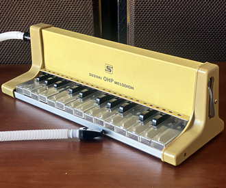 Suzuki Melodion OHP-25